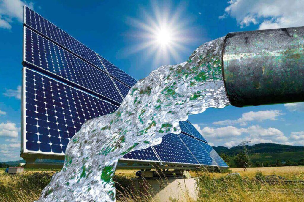 Solar powered submersible water pump with battery price in India